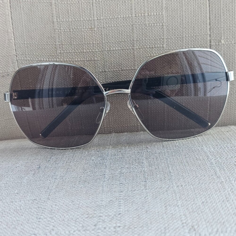 MARC JACOBS Women Sunglasses MARC 65/S 84JVK 61[]14-135 Gold/Black Frame